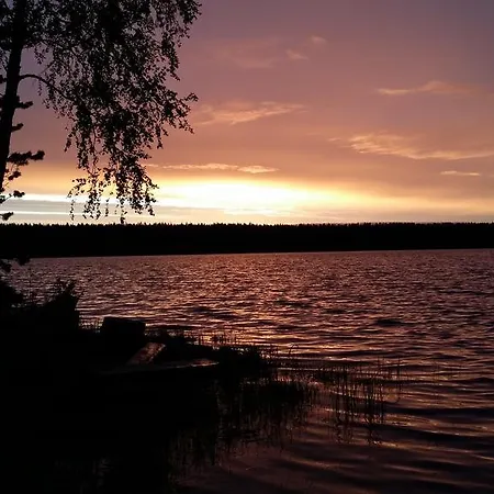 Nyaraló Ollilan Lomamajat